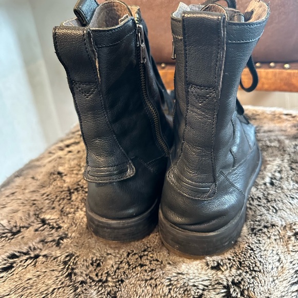 John Varvatos Fleetwood Black Leather Lace Up Combat Boots, Size 10 - Picture 8 of 12